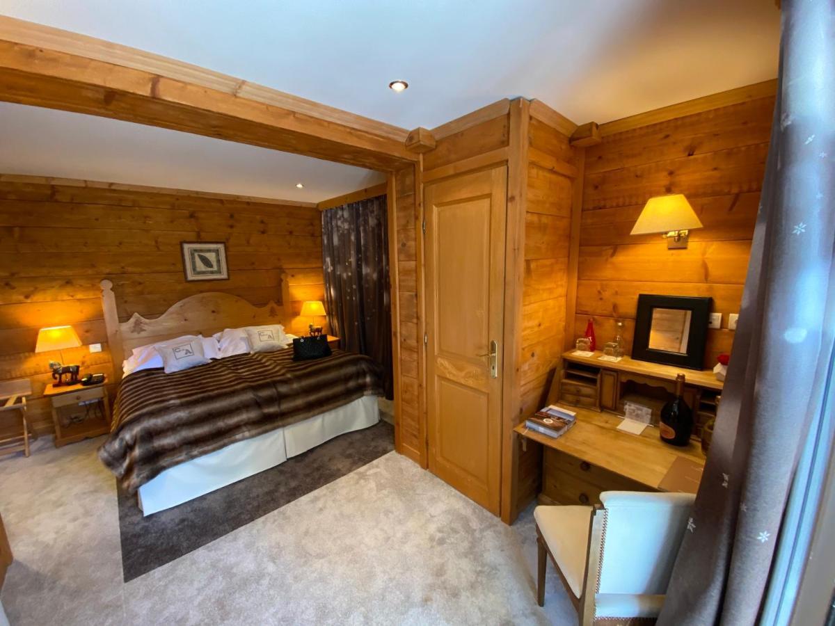 Hotel Le Chalet D'Auron Restaurant Et Spa Exterior foto