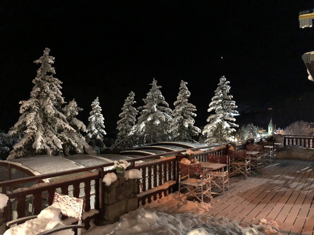 Hotel Le Chalet D'Auron Restaurant Et Spa Exterior foto